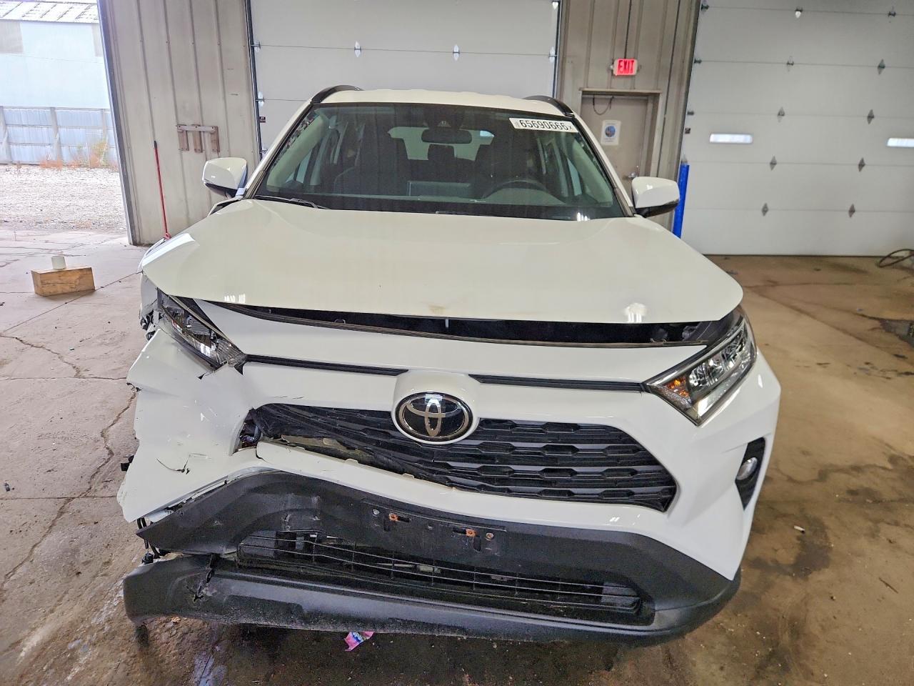 2021 TOYOTA RAV4 XLE — снимка 5