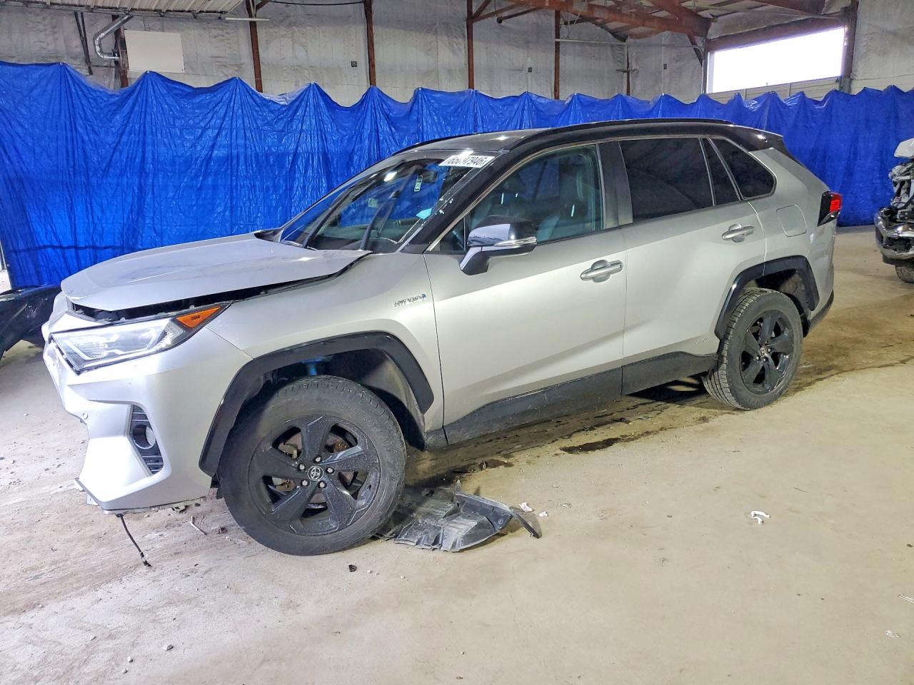 2020 TOYOTA RAV4 XSE