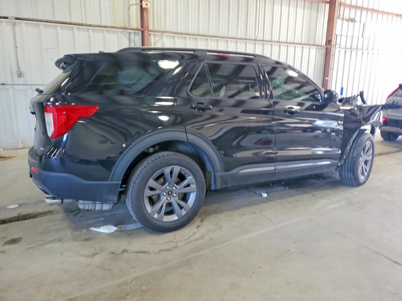 2023 FORD EXPLORER XLT — снимка 3