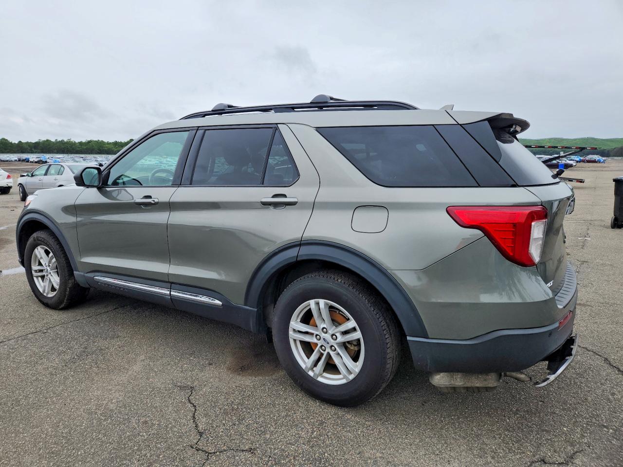 2020 FORD EXPLORER XLT — снимка 2