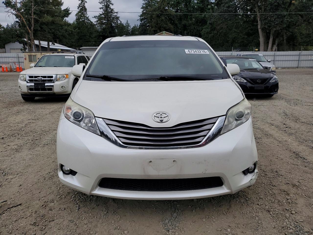 2017 TOYOTA SIENNA XLE 7-PASSENGER — снимка 5