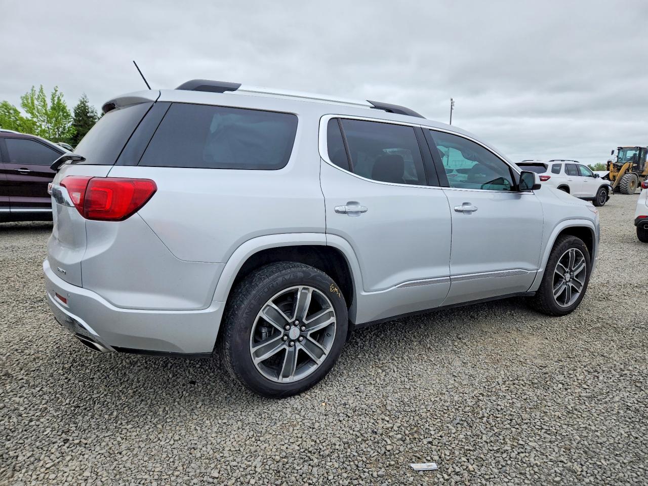 2017 GMC ACADIA DENALI — снимка 3