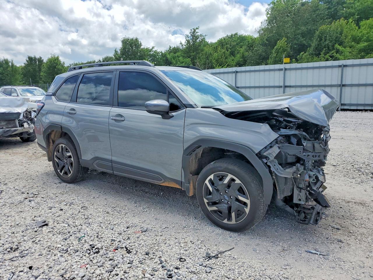 2026 SUBARU FORESTER LIMITED — снимка 4