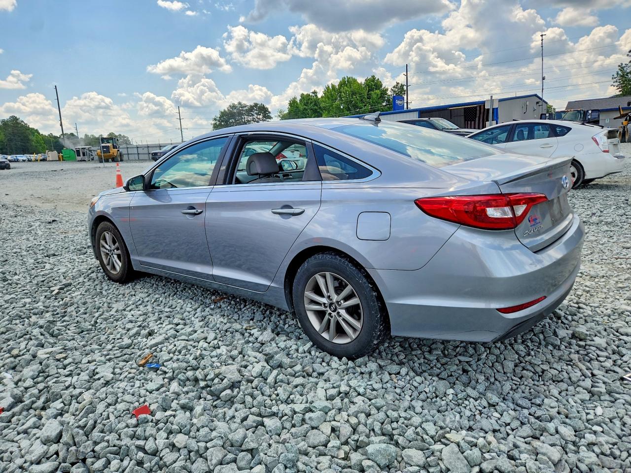 2017 HYUNDAI SONATA SE — снимка 2