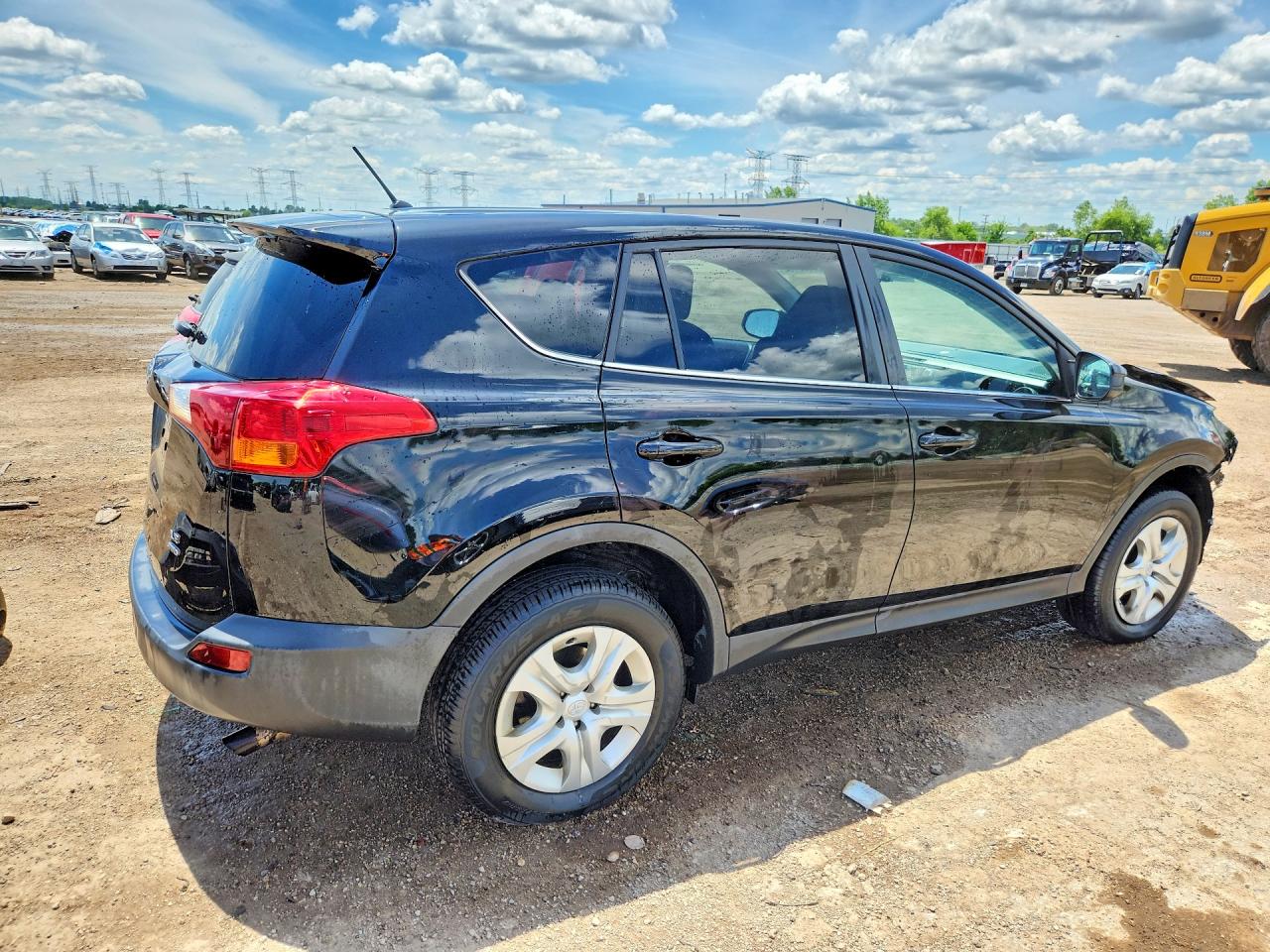 2015 TOYOTA RAV4 LE — снимка 3