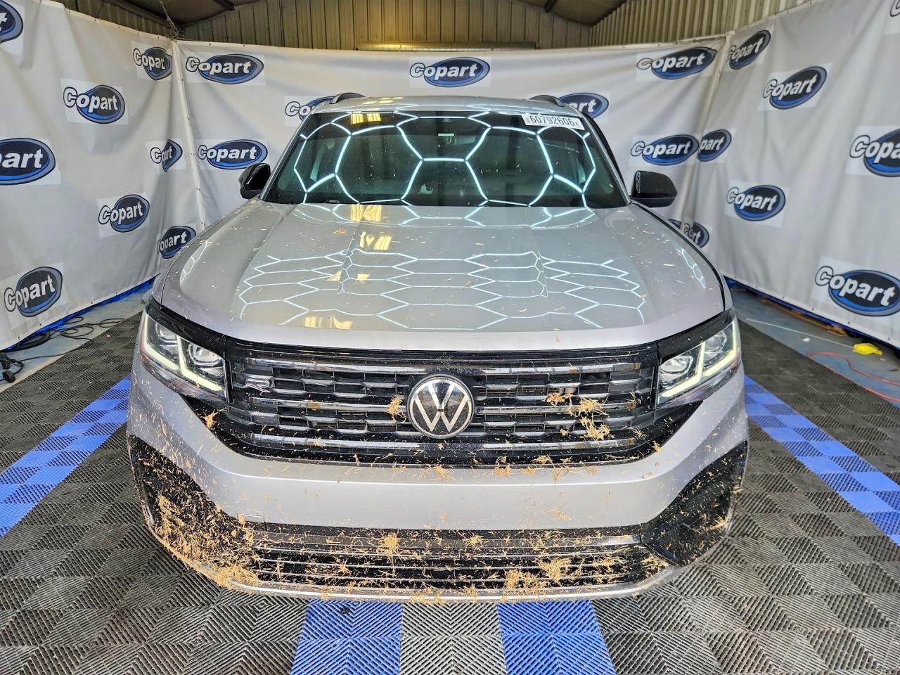 2023 VOLKSWAGEN ATLAS CROSS SPORT SEL R-LINE — снимка 5