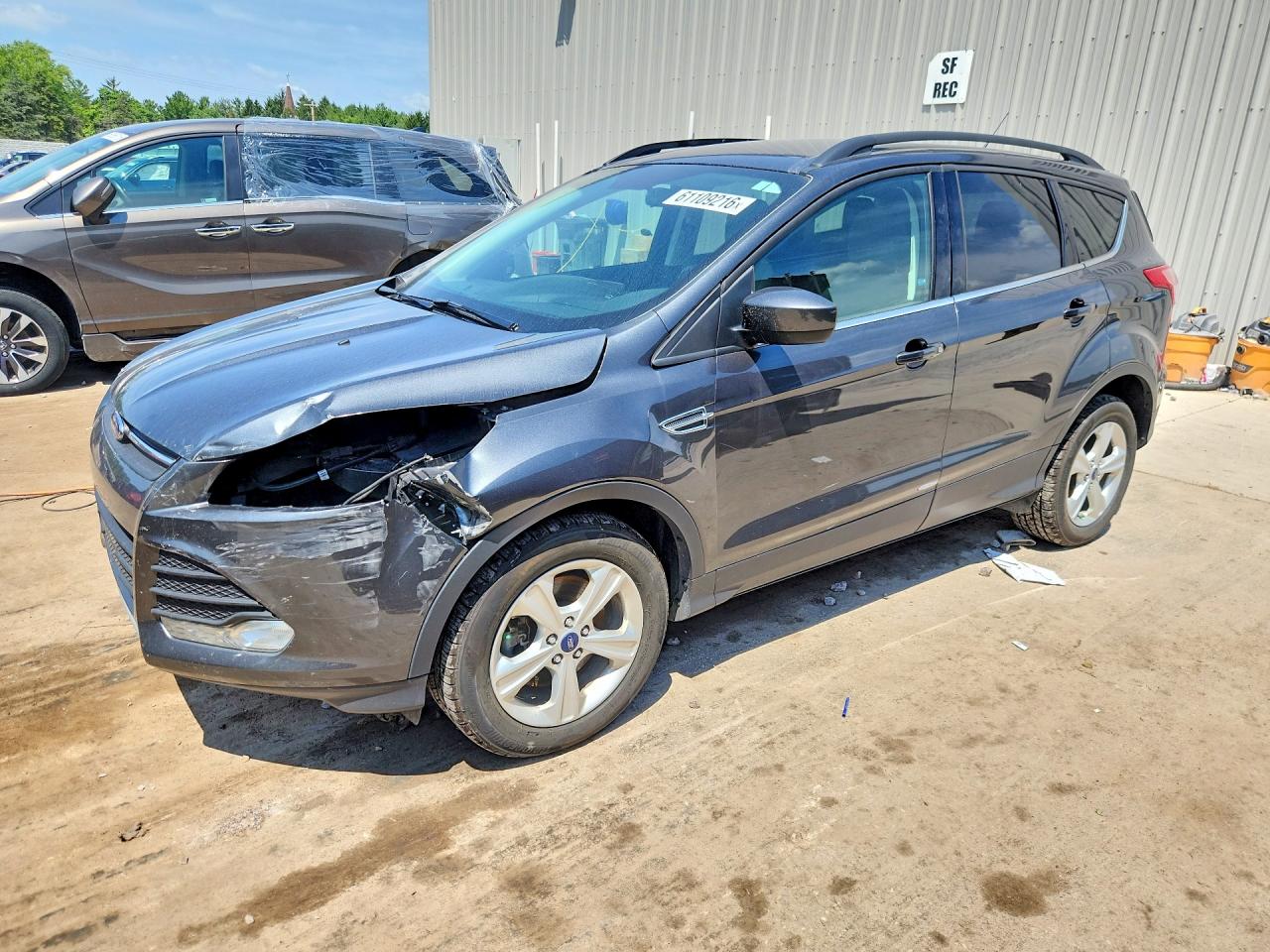 2016 FORD ESCAPE SE