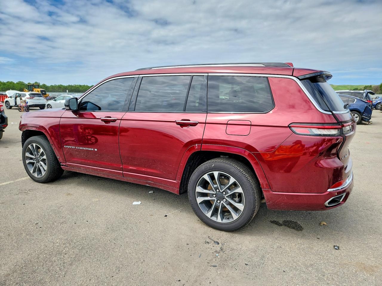 2022 JEEP GRAND CHEROKEE L OVERLAND — снимка 2