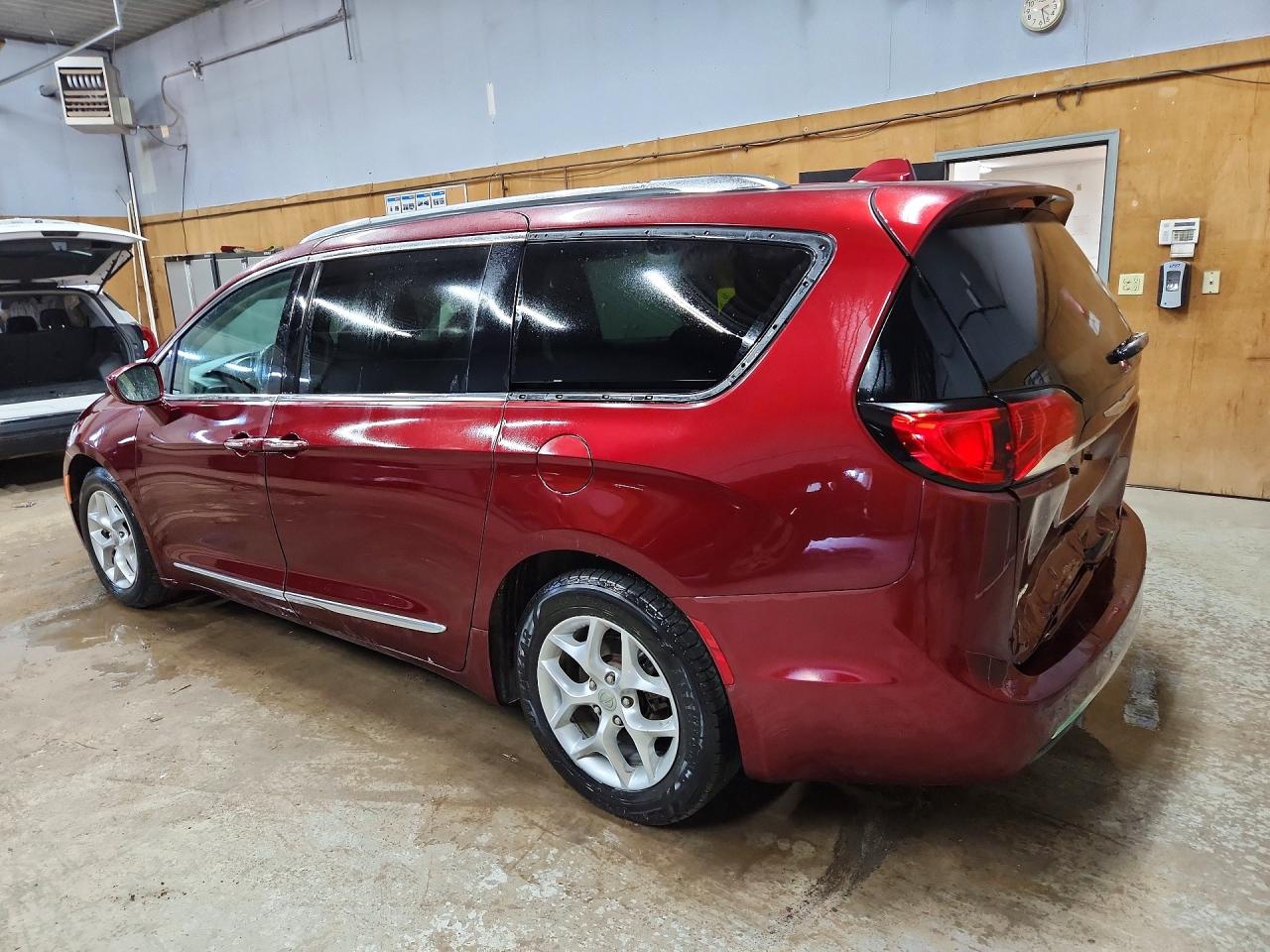 2017 CHRYSLER PACIFICA TOURING L PLUS — снимка 2
