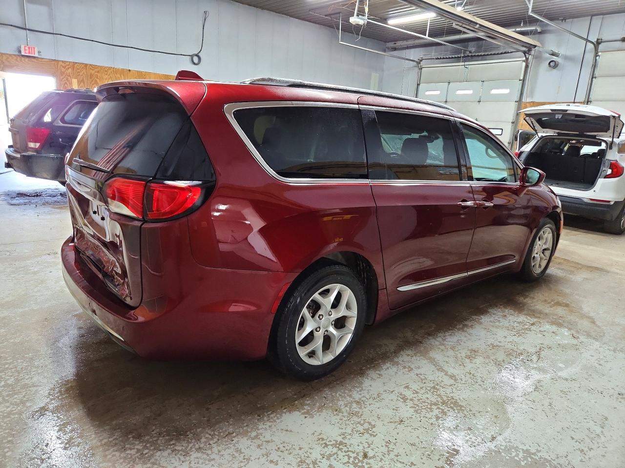 2017 CHRYSLER PACIFICA TOURING L PLUS — снимка 3