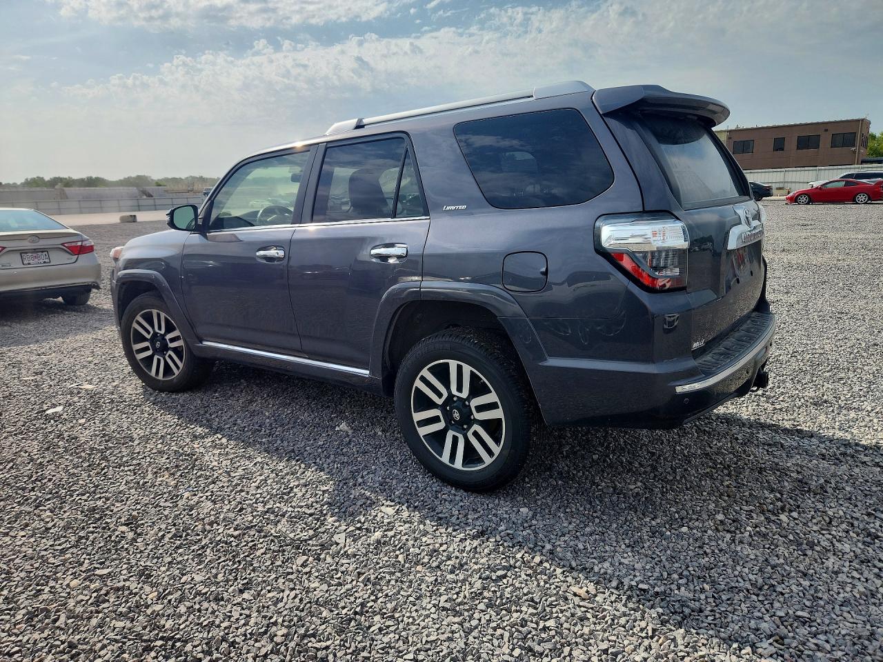 2021 TOYOTA 4RUNNER LIMITED — снимка 2