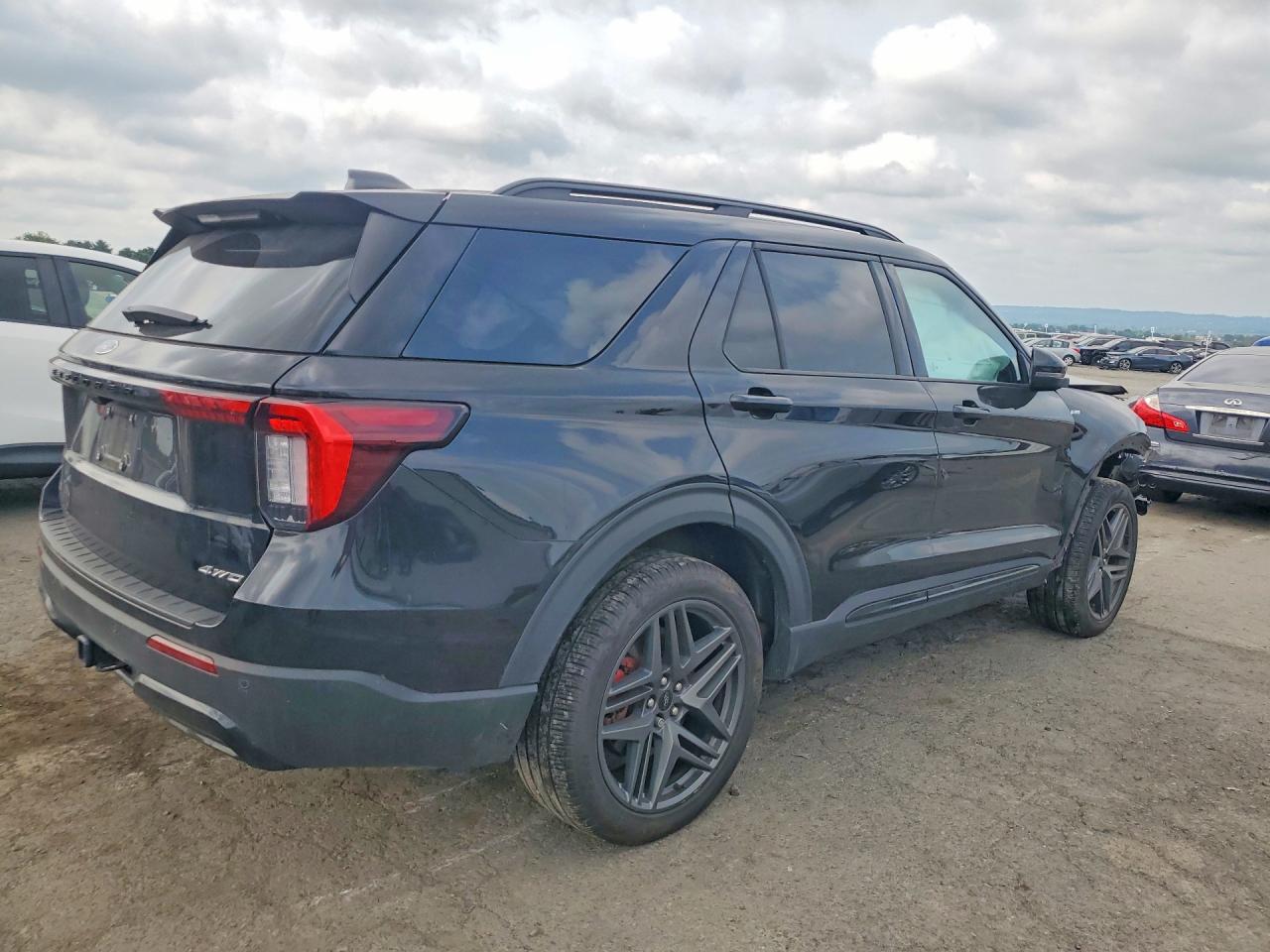 2025 FORD EXPLORER ST-LINE — снимка 3