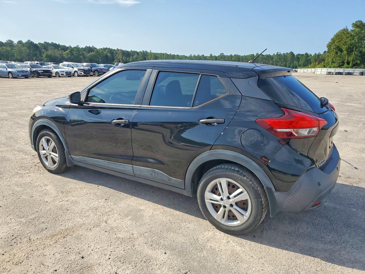 2020 NISSAN KICKS S — снимка 2
