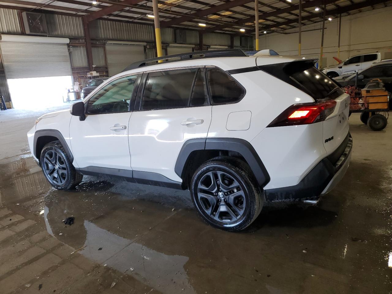 2024 TOYOTA RAV4 ADVENTURE — снимка 2