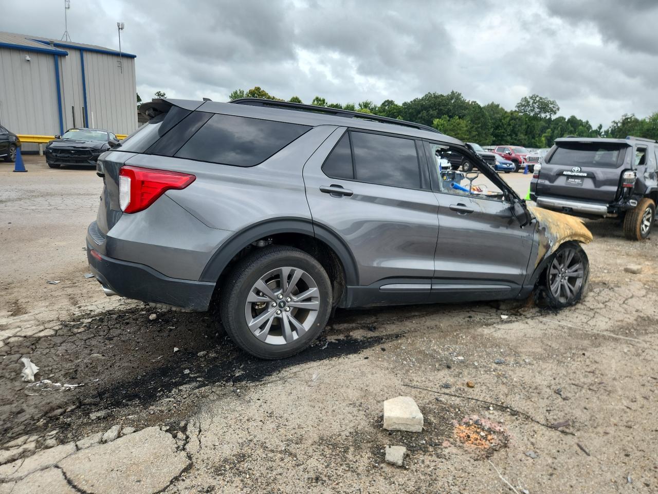 2024 FORD EXPLORER XLT — снимка 3