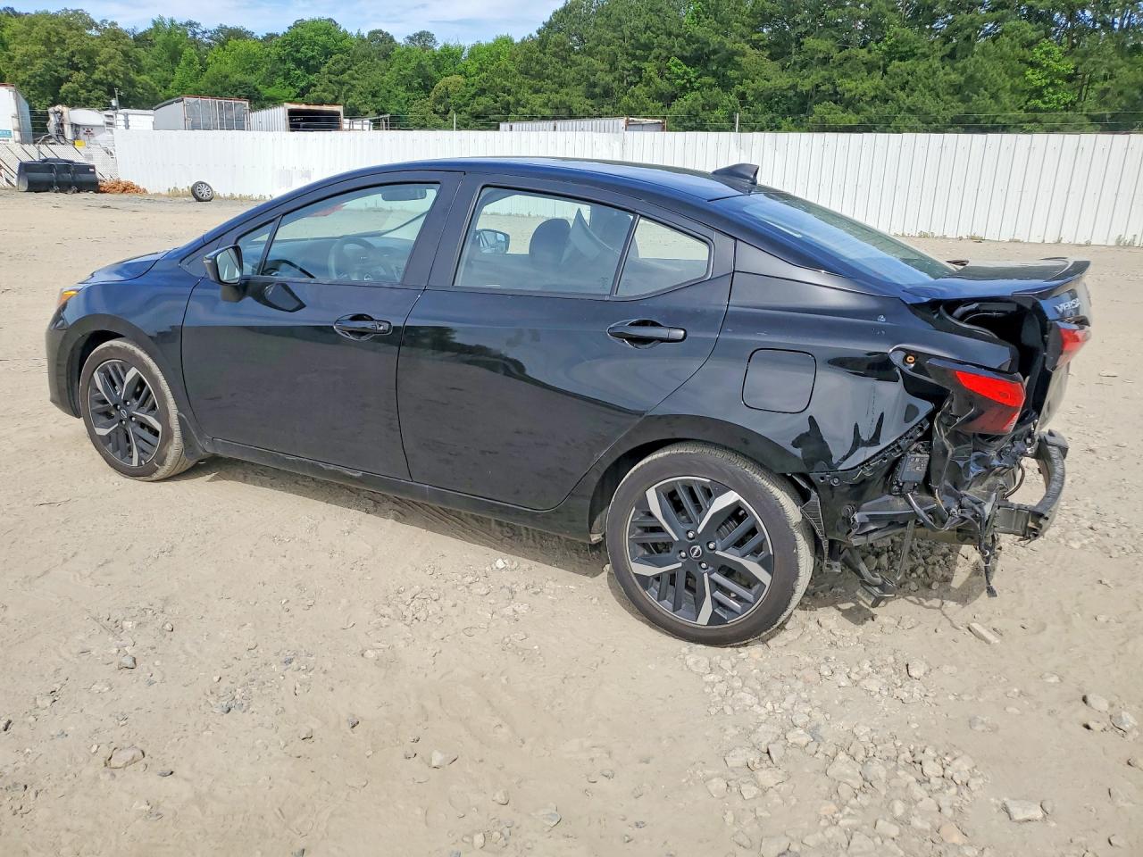 2025 NISSAN VERSA SR — снимка 2