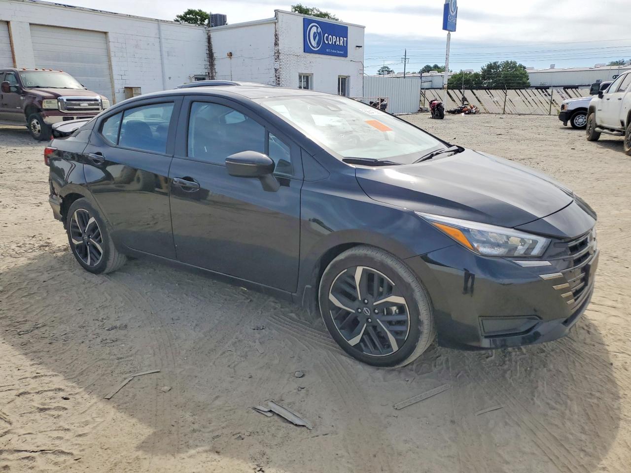 2025 NISSAN VERSA SR — снимка 4