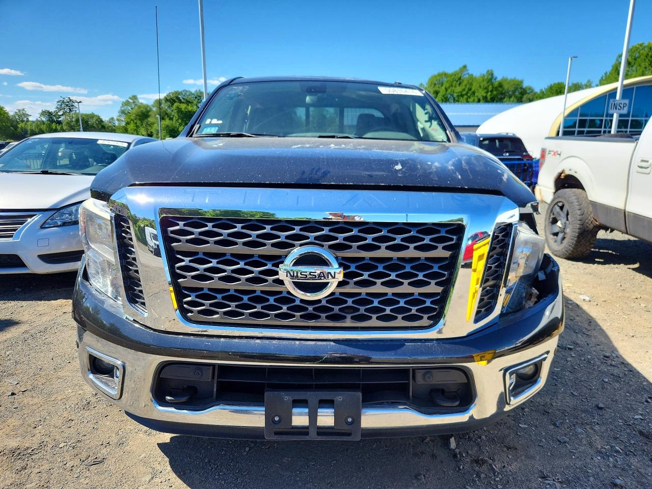 2017 NISSAN TITAN SV — снимка 5