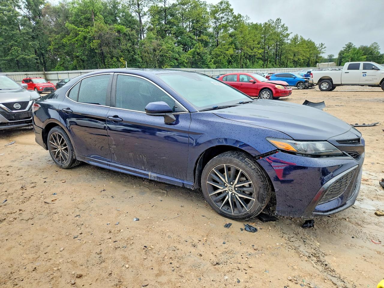 2021 TOYOTA CAMRY SE — снимка 4