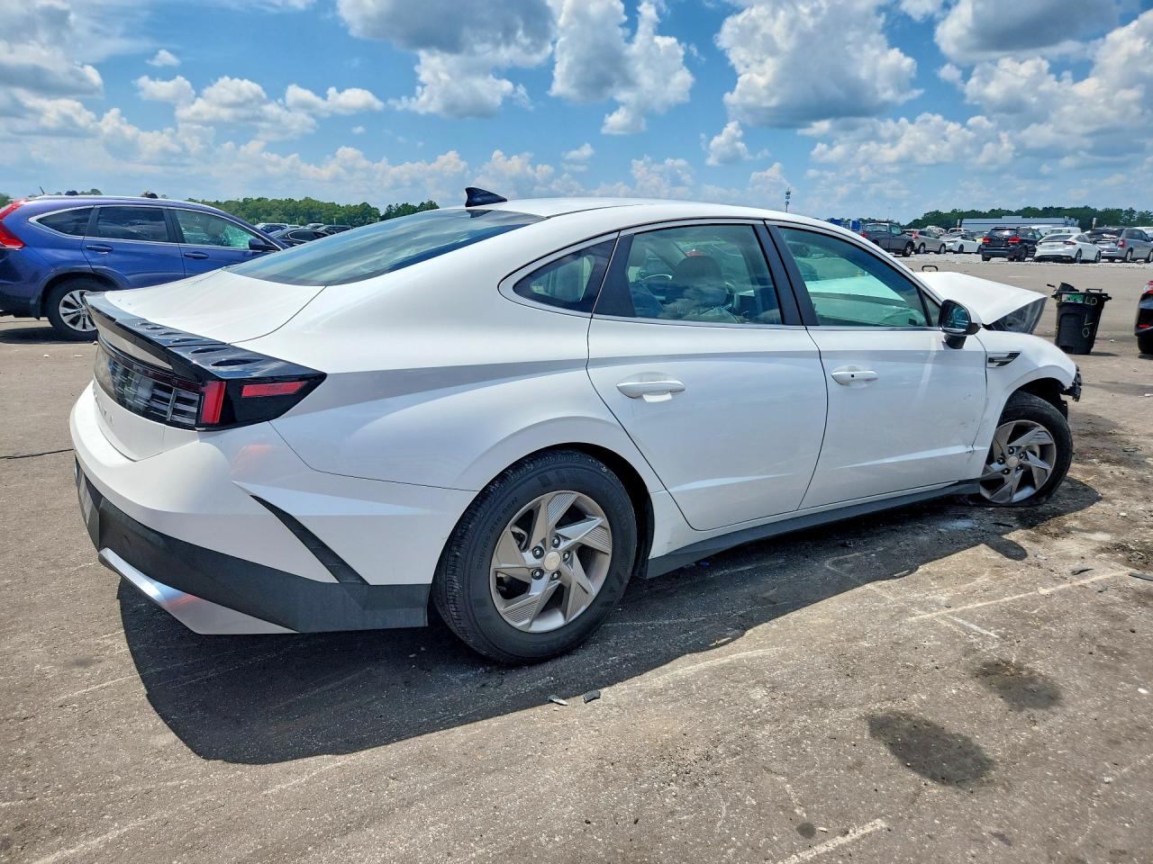 2025 HYUNDAI SONATA SE — снимка 3