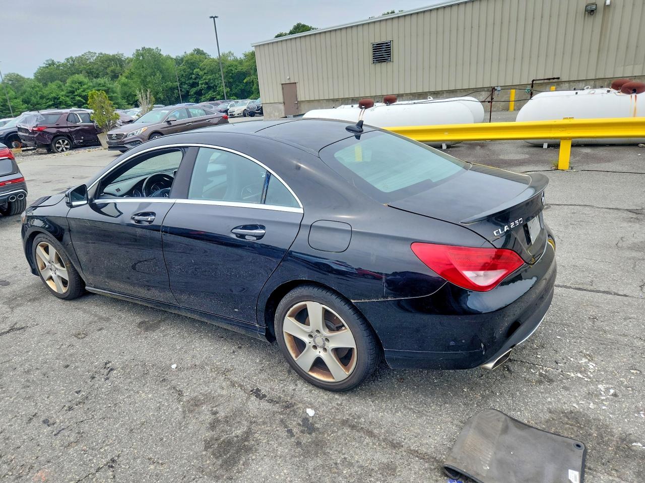 2016 MERCEDES-BENZ CLA 250 4MATIC — снимка 2