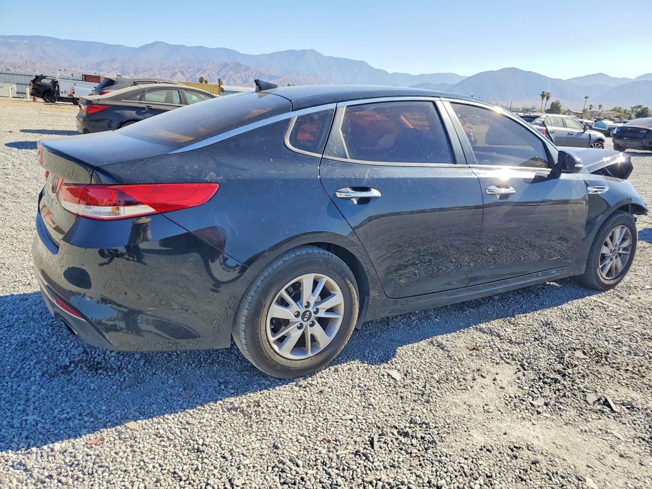 2017 KIA OPTIMA LX — снимка 3