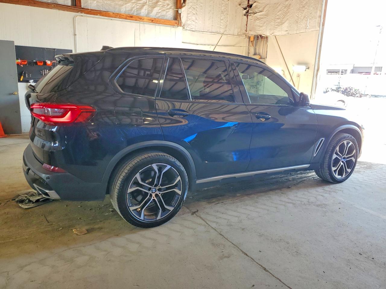 2019 BMW X5 XDRIVE40I — снимка 3