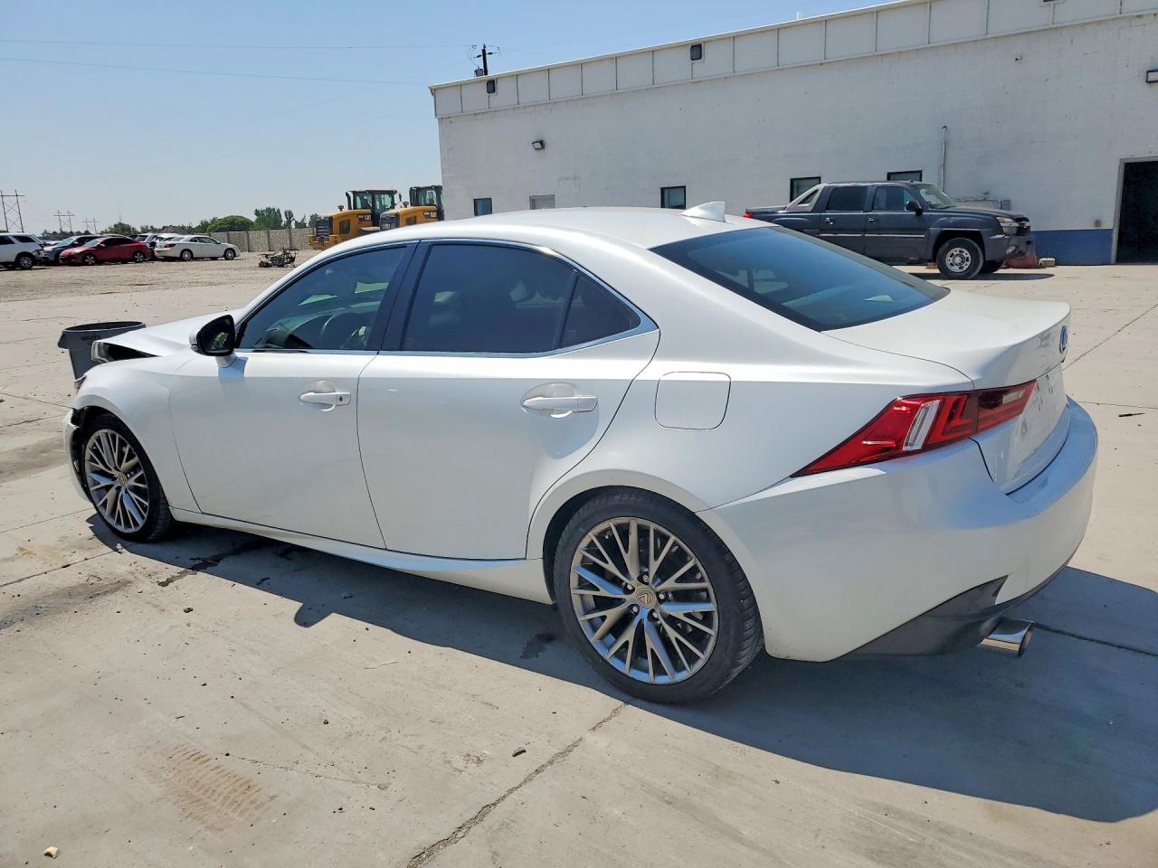 2016 LEXUS IS 300 — снимка 2
