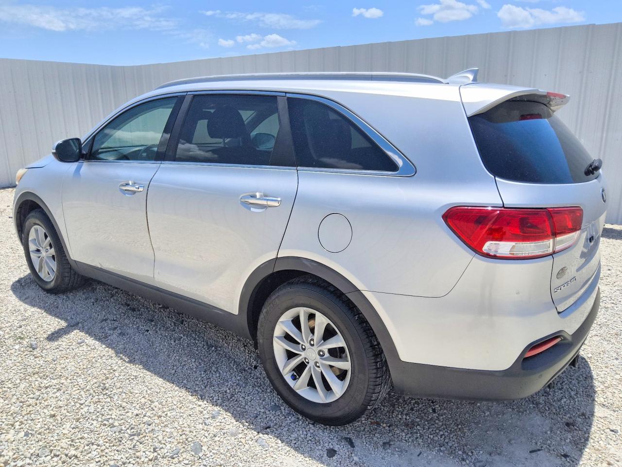 2018 KIA SORENTO LX — снимка 2