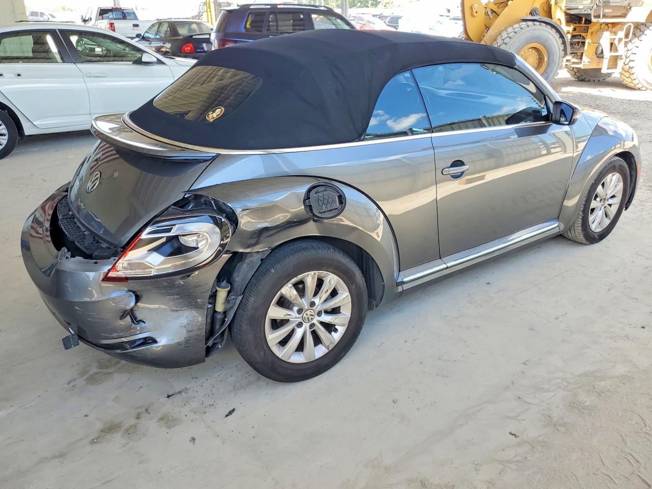 2018 VOLKSWAGEN BEETLE S — снимка 3