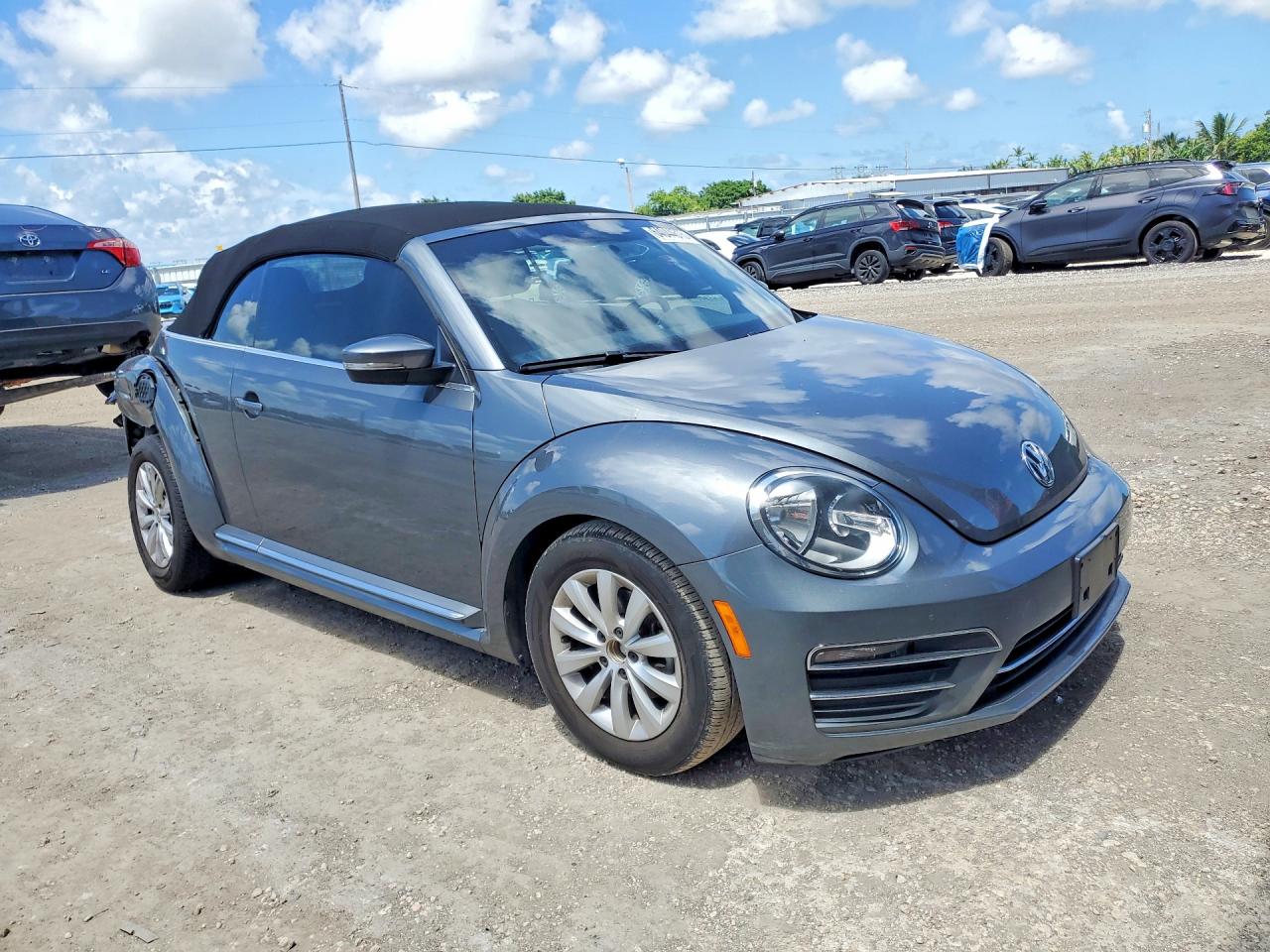 2018 VOLKSWAGEN BEETLE S — снимка 4