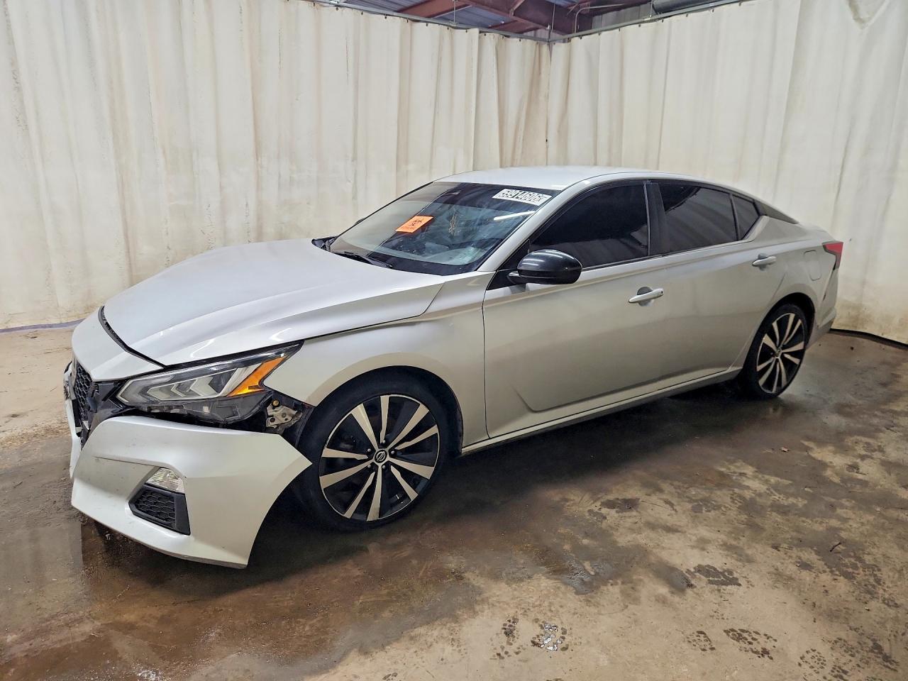 2020 NISSAN ALTIMA SR