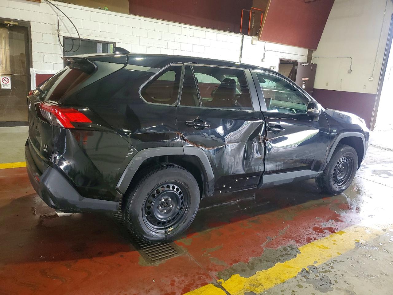 2024 TOYOTA RAV4 LE — снимка 3