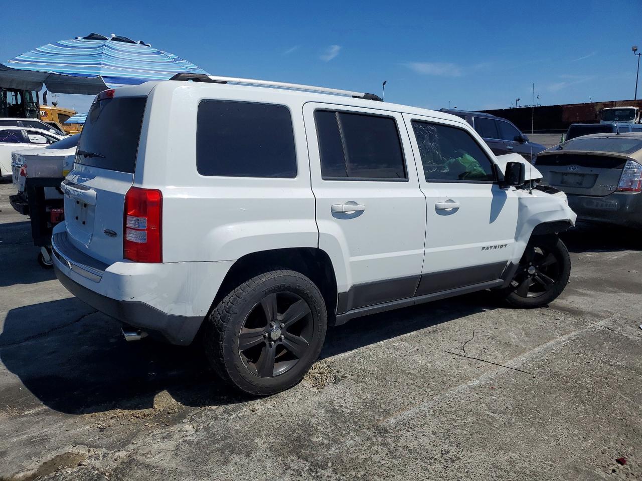 2016 JEEP PATRIOT LATITUDE — снимка 3