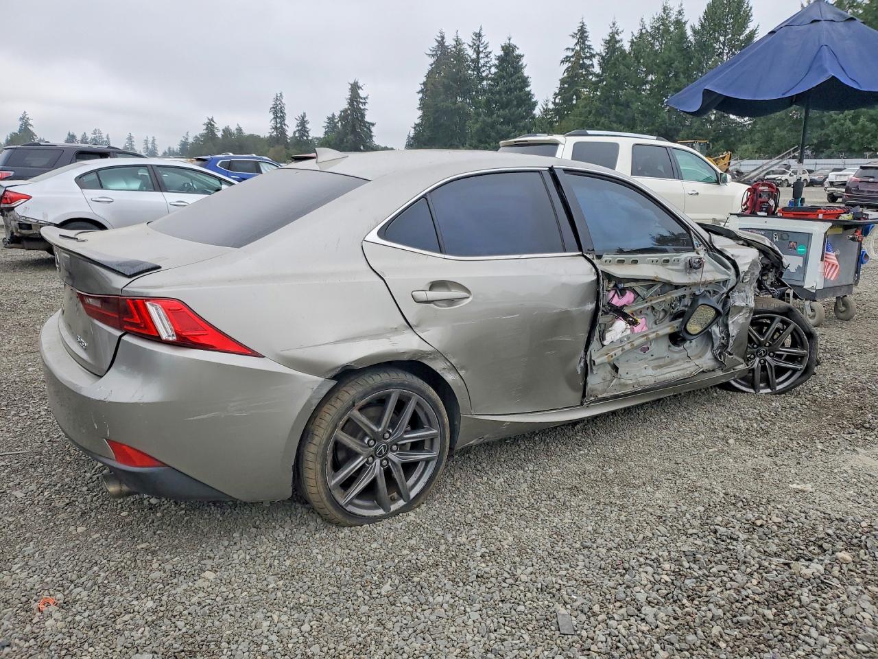 2015 LEXUS IS 250 — снимка 3