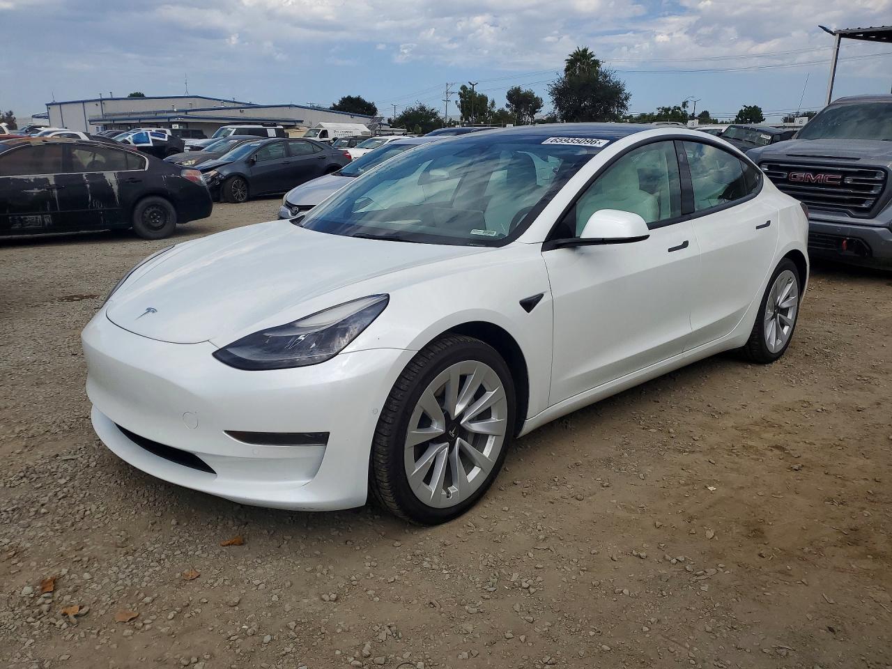 2022 TESLA MODEL 3
