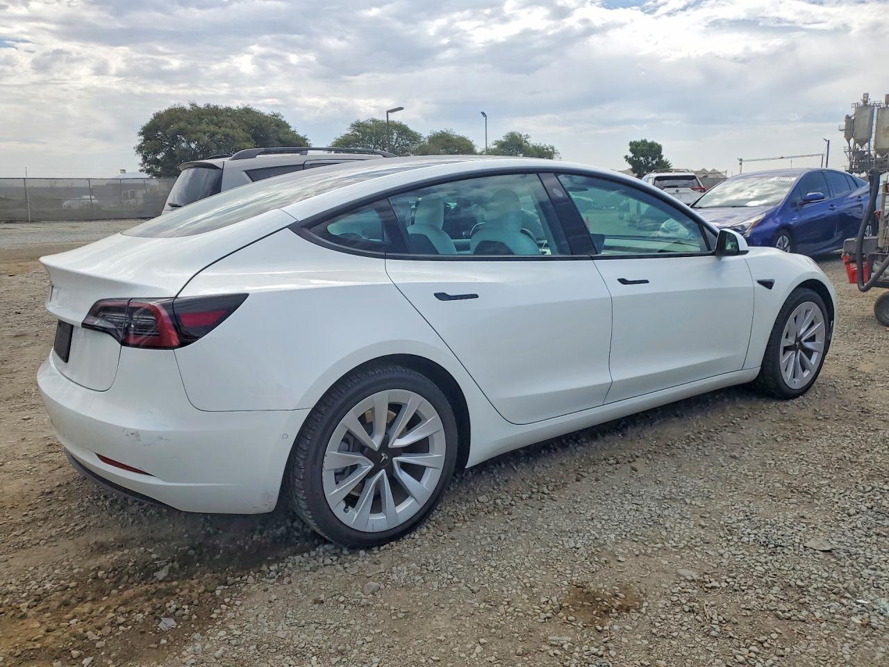 2022 TESLA MODEL 3 — снимка 3