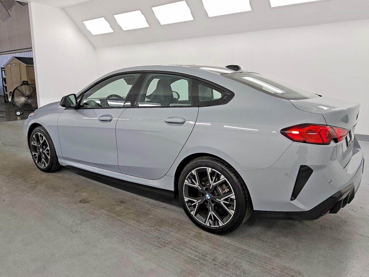 2026 BMW 228 — снимка 2