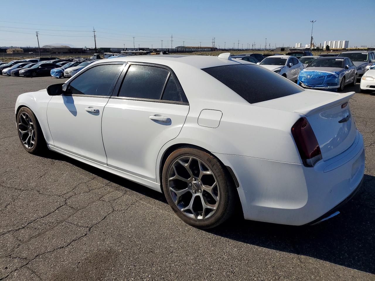 2018 CHRYSLER 300 S — снимка 2
