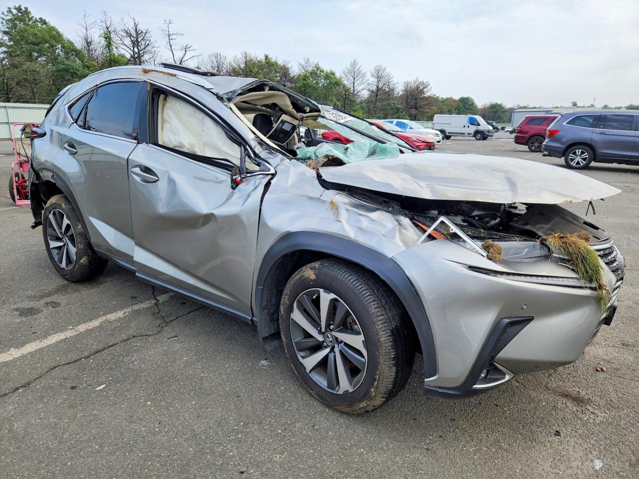 2020 LEXUS NX 300 — снимка 4