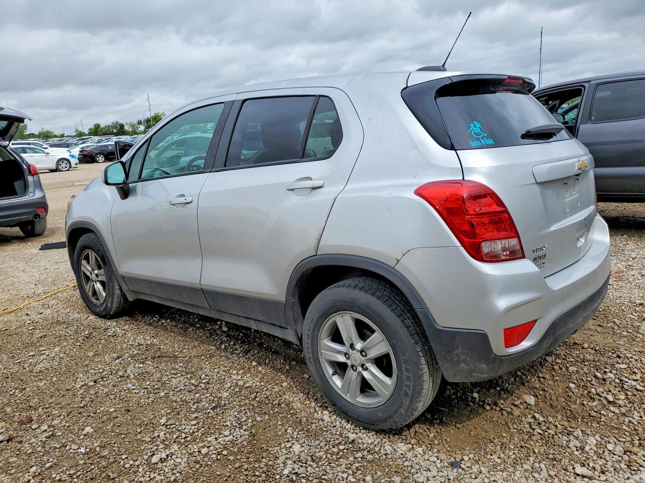 2020 CHEVROLET TRAX LS — снимка 2