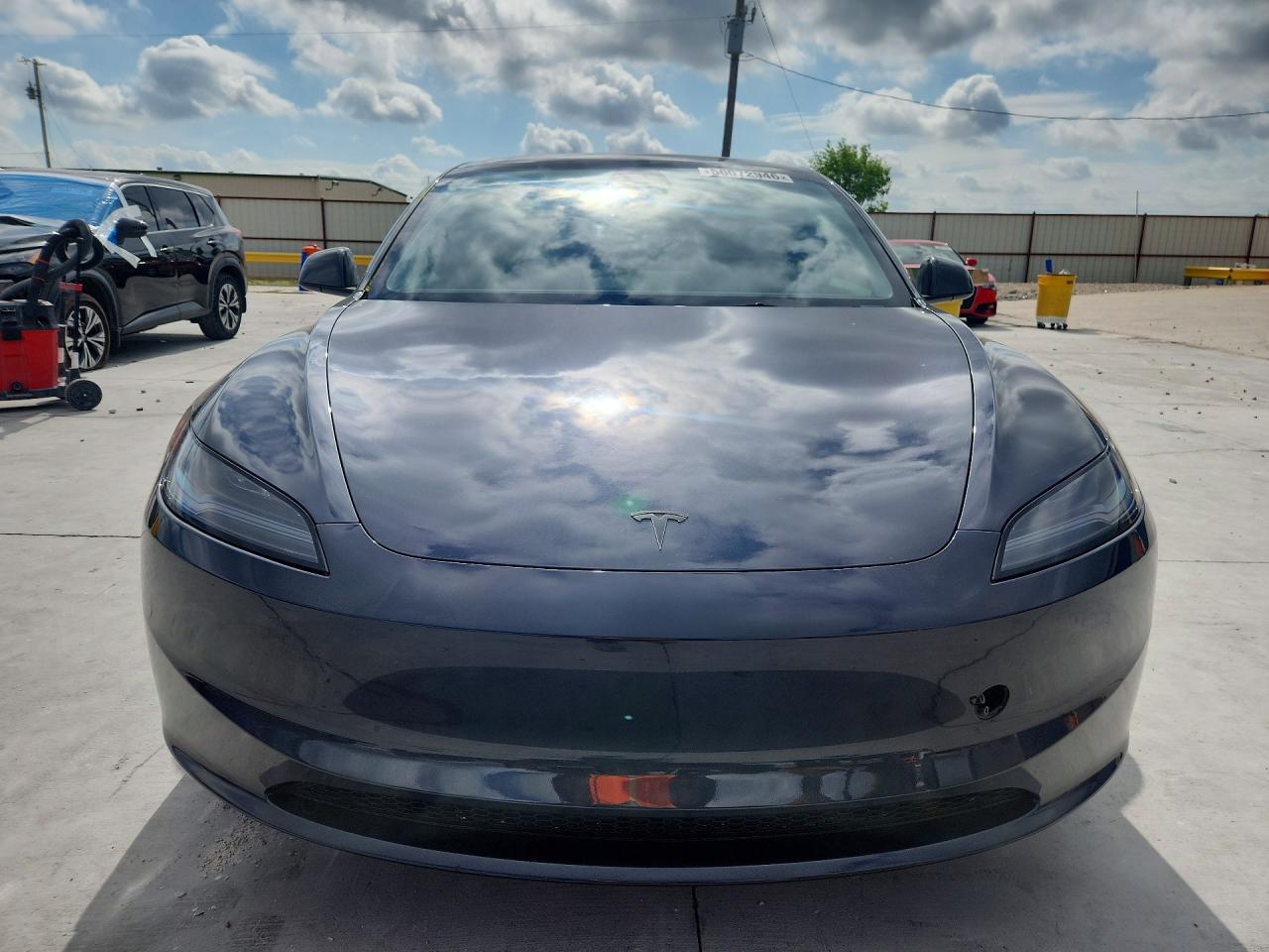 2025 TESLA MODEL 3 — снимка 5