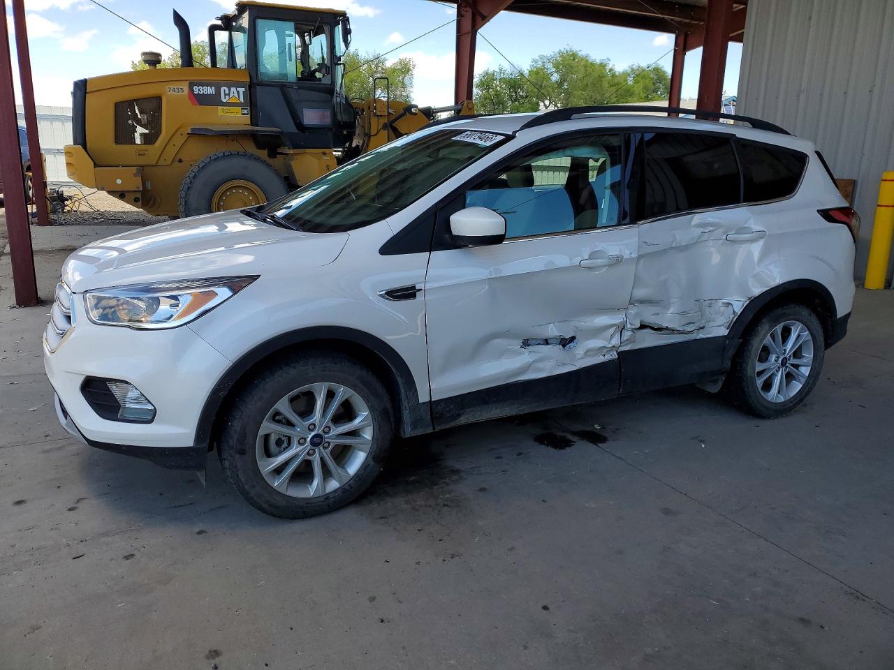 2018 FORD ESCAPE SE