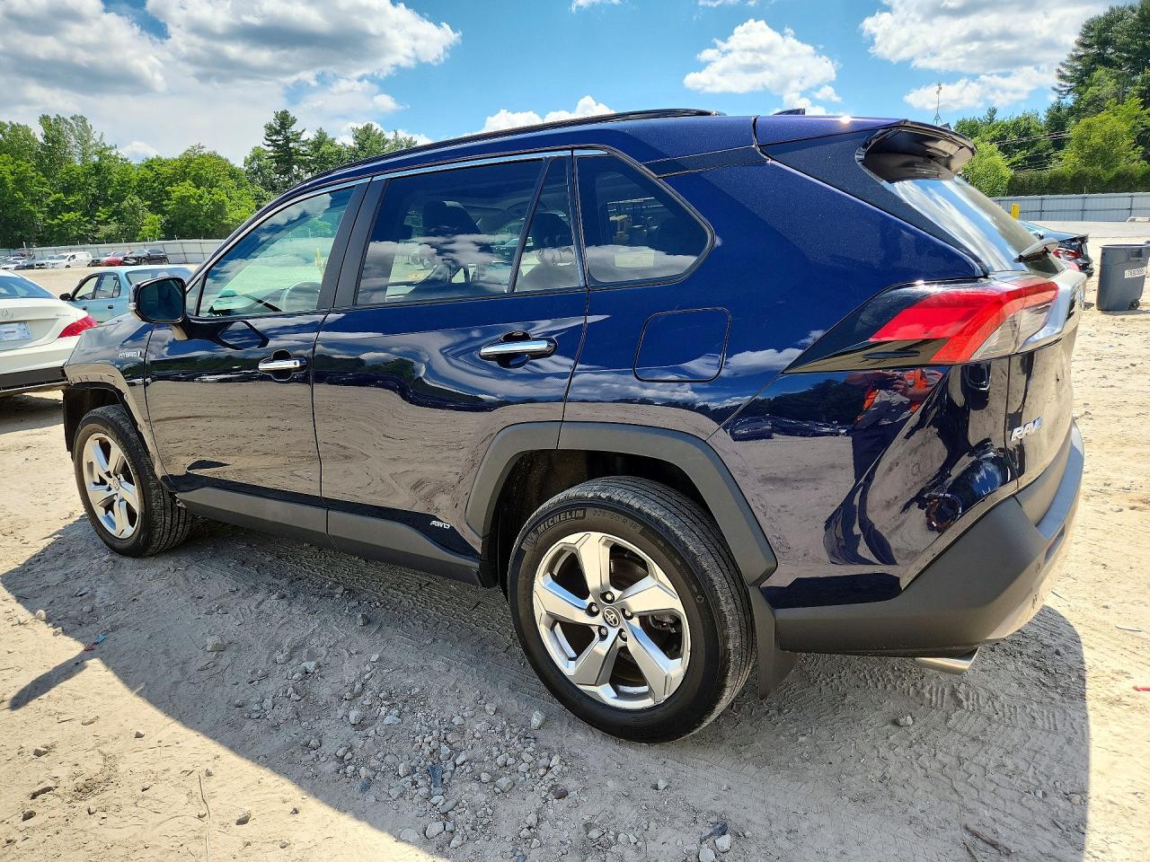 2021 TOYOTA RAV4 LIMITED — снимка 2