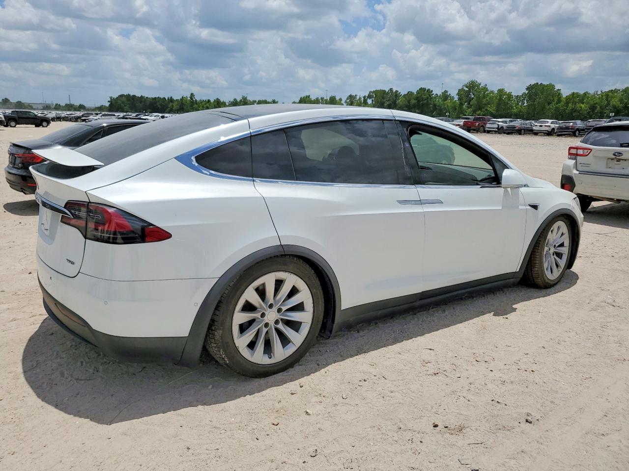 2017 TESLA MODEL X — снимка 3