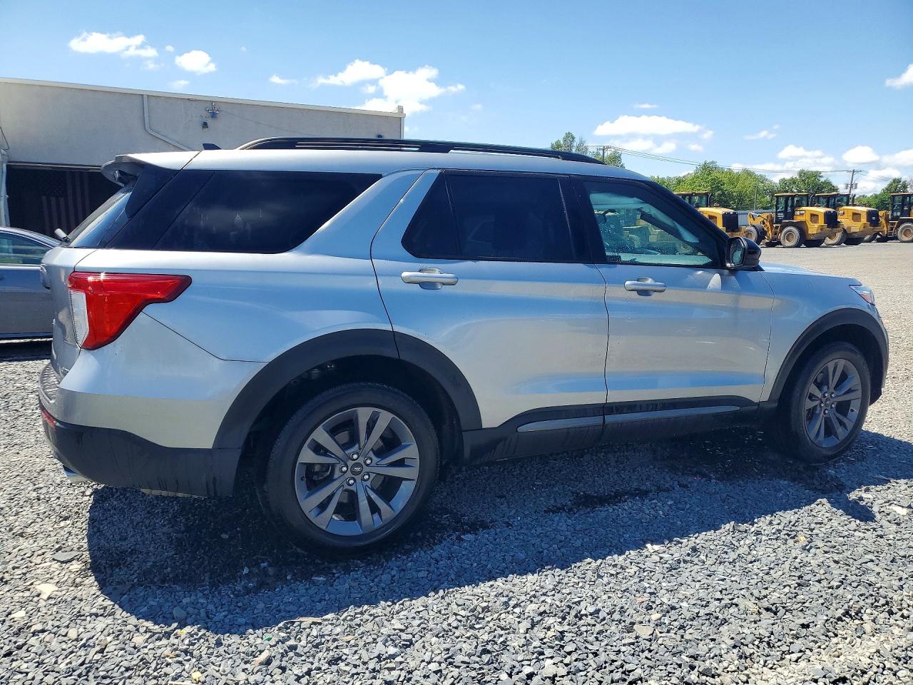 2024 FORD EXPLORER XLT — снимка 3