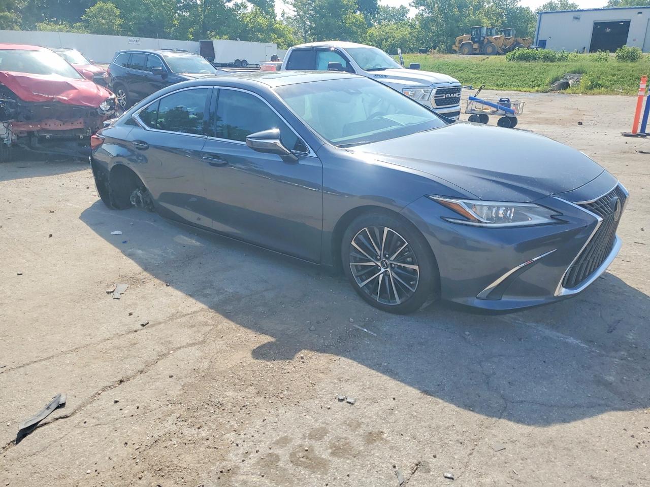 2024 LEXUS ES 300H BASE — снимка 4