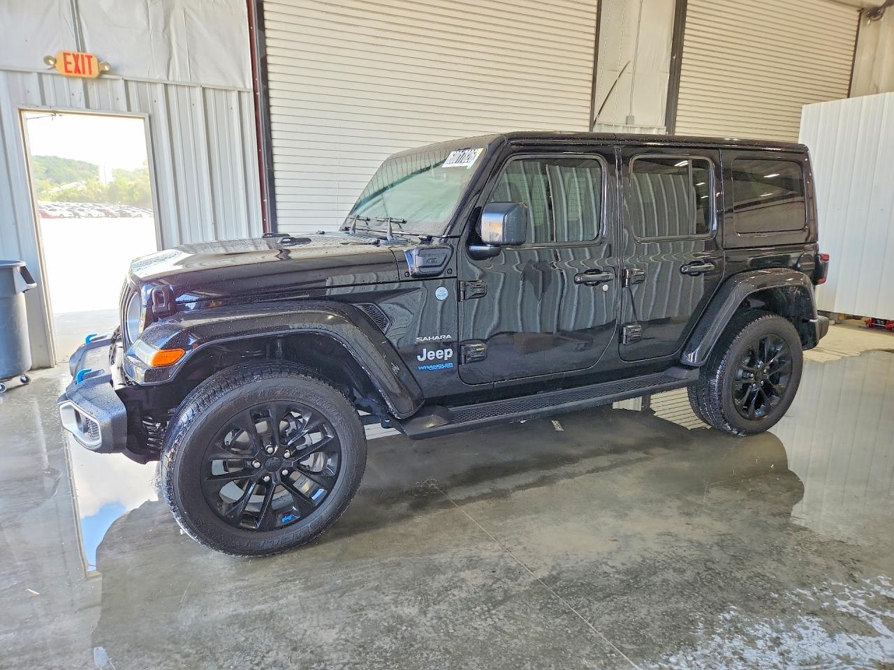 2022 JEEP WRANGLER UNLIMITED SAHARA 4XE