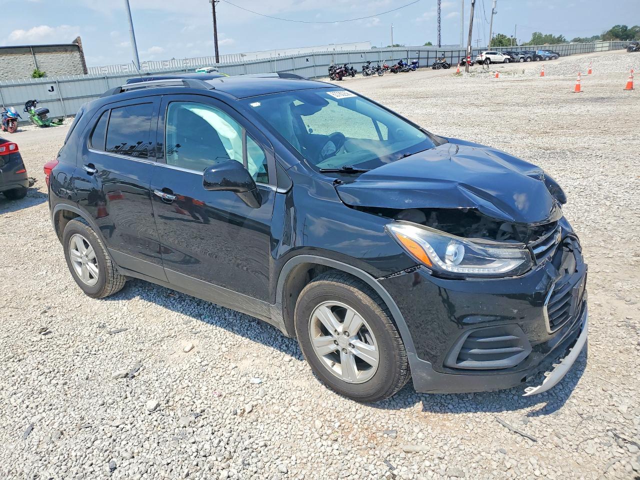 2018 CHEVROLET TRAX 1LT — снимка 4