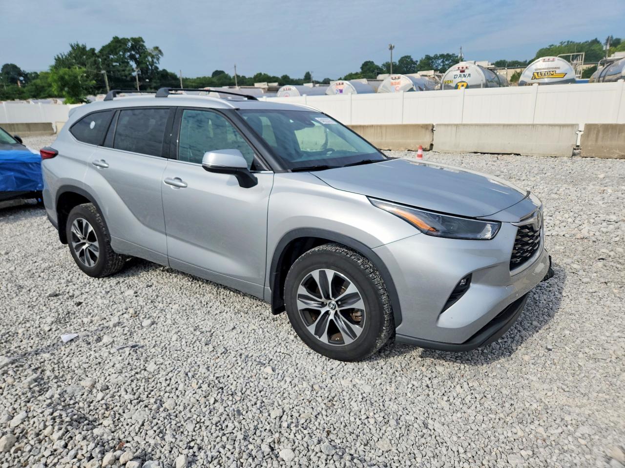 2022 TOYOTA HIGHLANDER XLE — снимка 4